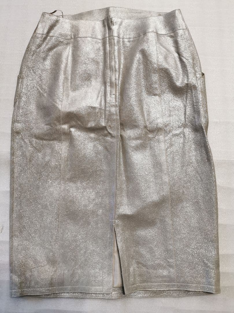 ■シャネル■ピッグスキン✨シルバー■革スカート■38