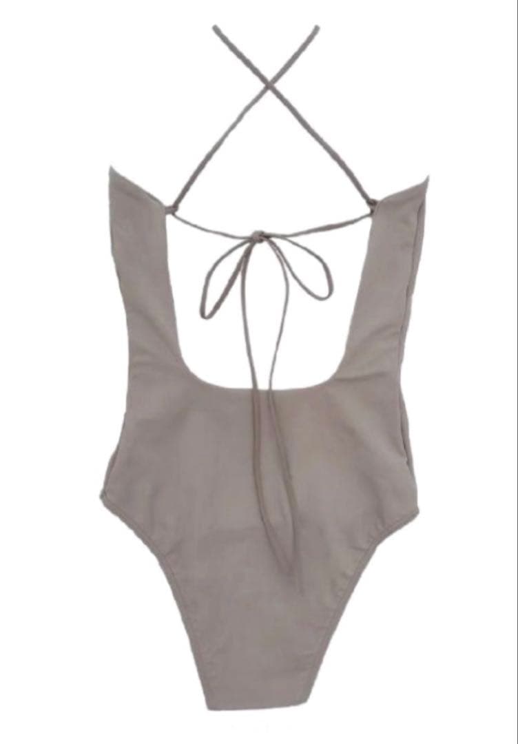 水晶 　SISANDI ワンピース　水着　ZAHA CLASSIC