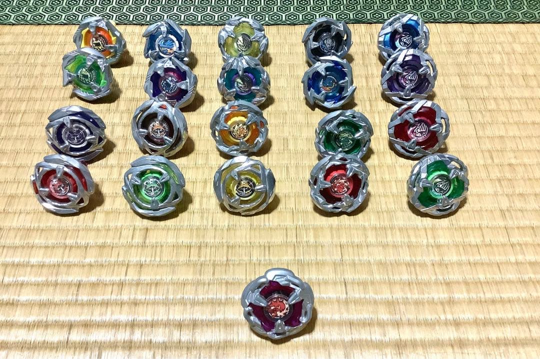 ベイブレードX 引退品