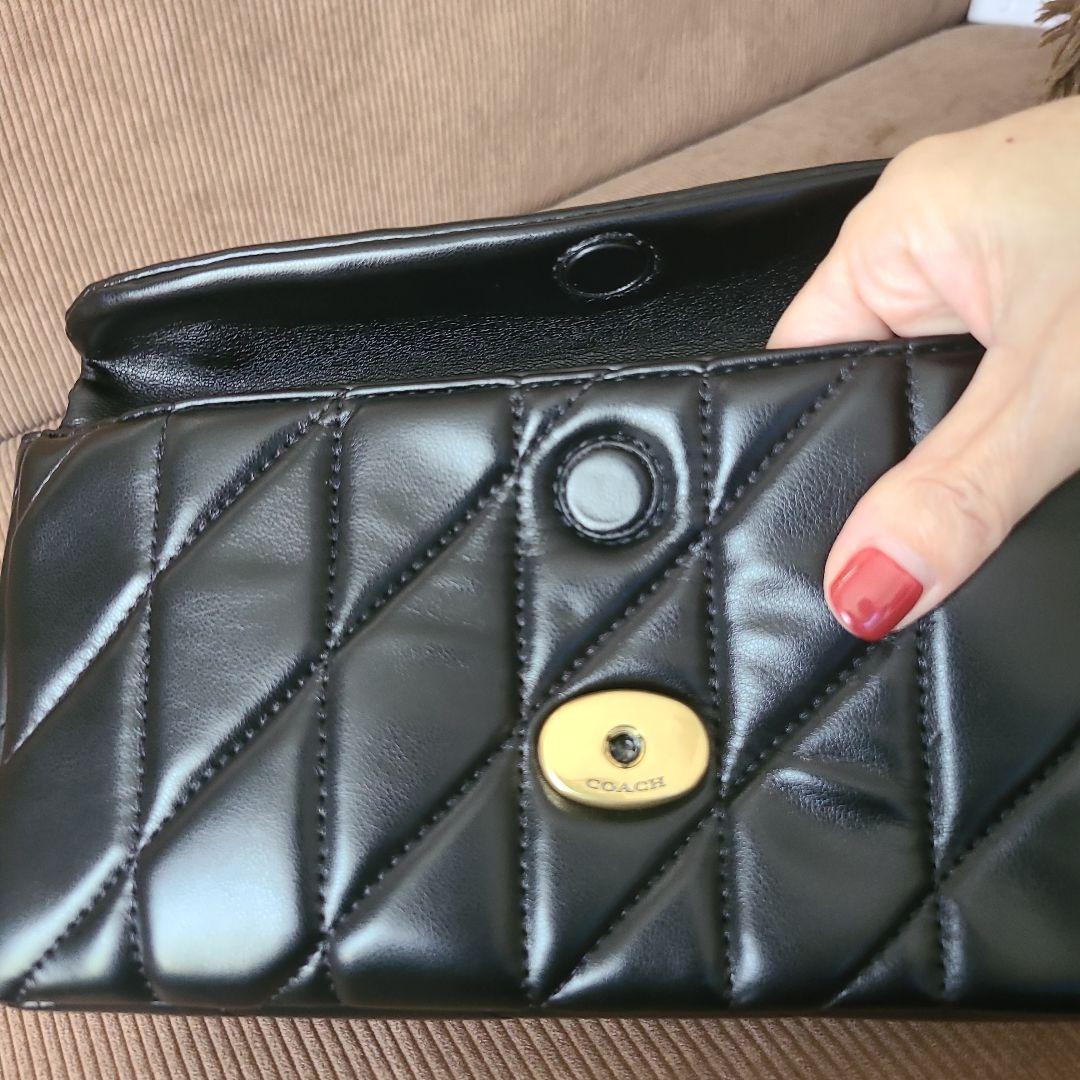 COACH タビー ブラック キルティング ショルダーバッグ、