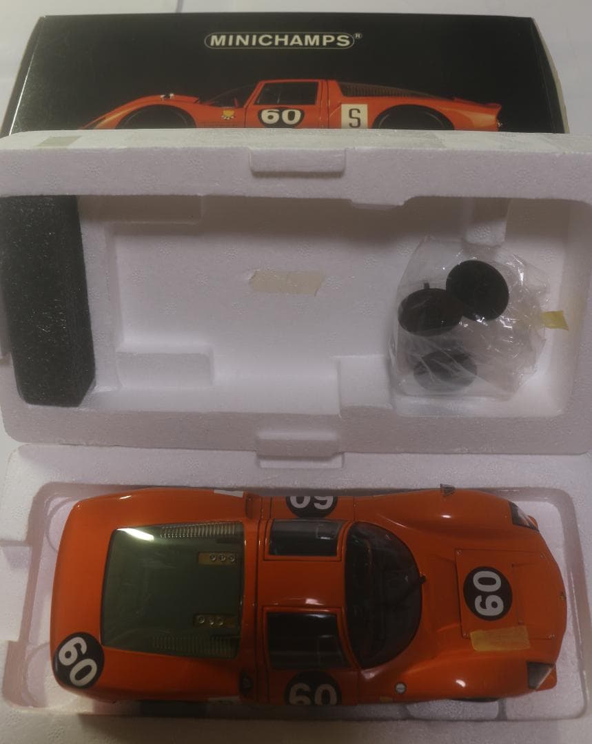 ミニチャンプス　ポルシェ906 1966ニューブルクリンク 　1/18 中古品