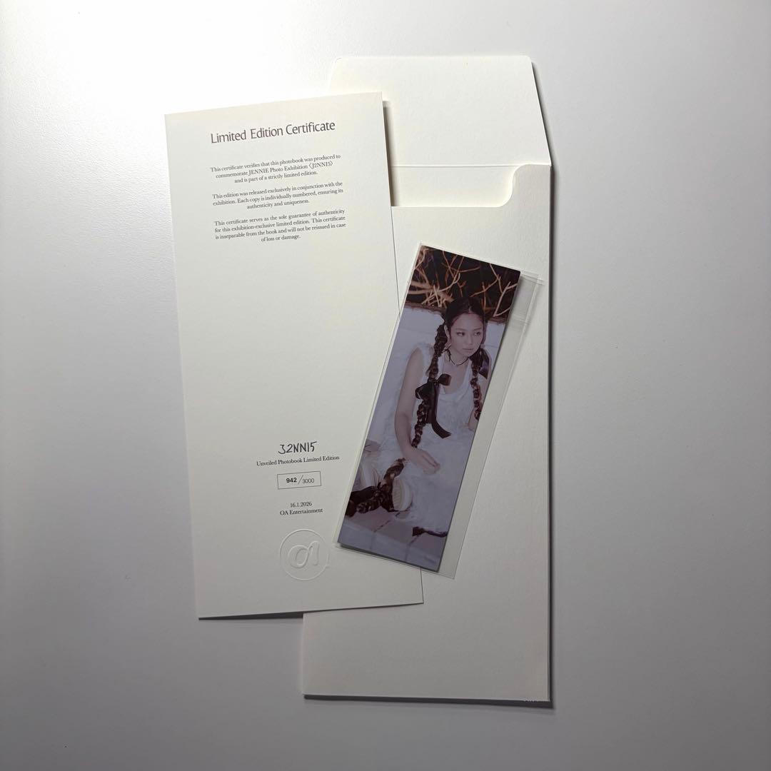 JENNIE フォトブック “J2NNI5”