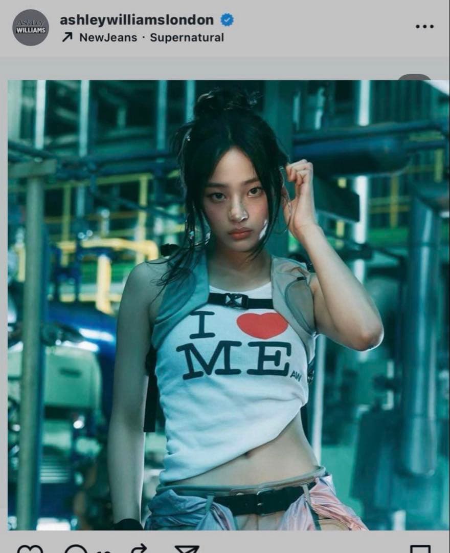 ashleywilliams 最終値下げタンクトップ