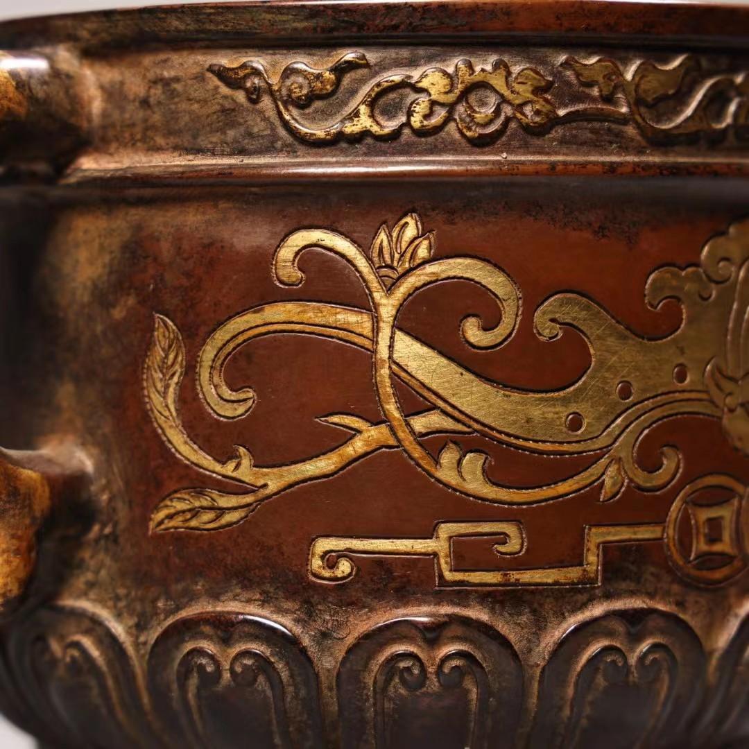 中国古美術・旧蔵錾刻鎏金香炉・純紫銅细密彫・純手作り・高浮彫・置物・仏具・文房具