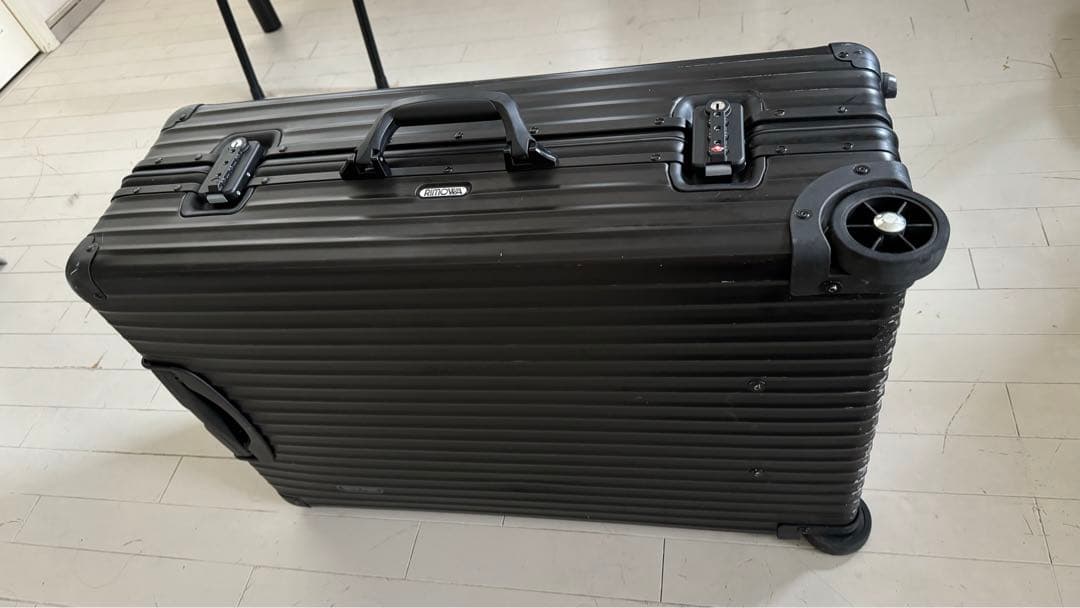 リモワ ユナイテッドアローズ別注 クラシックフライト2輪 ブラック