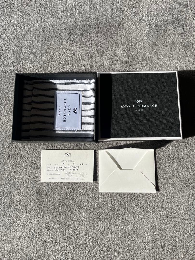 ANYA HINDMARCH アイズ ケース チャーム