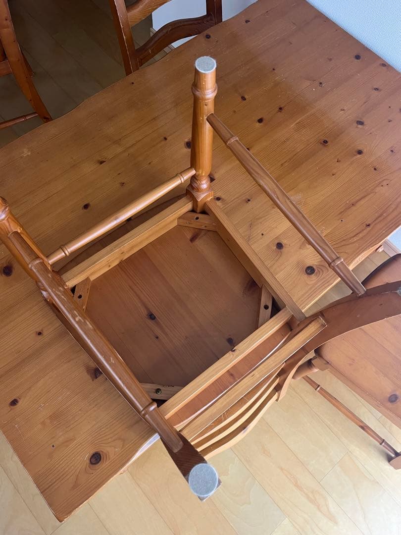 カントリー　天然パイン　テーブル　椅子4脚　ダイニングオールパイン　引越し急ぎ❗️