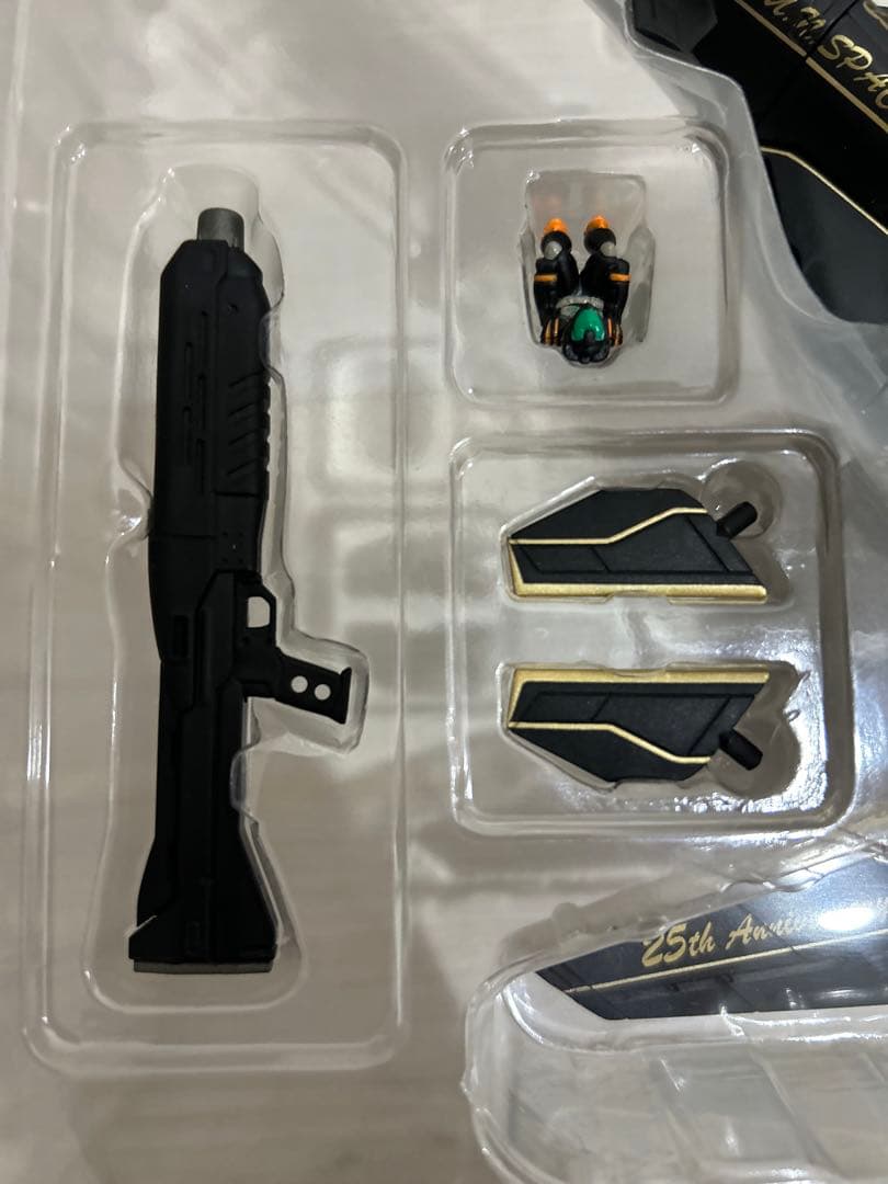 YAMATO　マクロスプラス　完全変形YF-19　25周年記念モデル