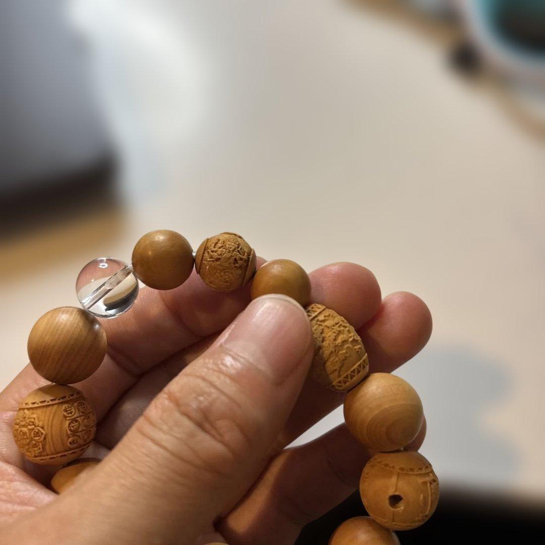 柘植と水晶！落ち着く！愛染明王様！空海様！龍神様！ズーンて感じ！