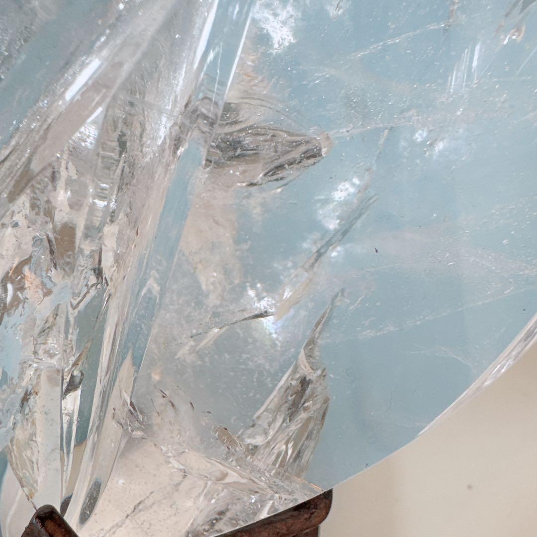 天然水晶☆アーモンド型オブジェ☆透明水晶☆レインボー入り☆台座付き☆