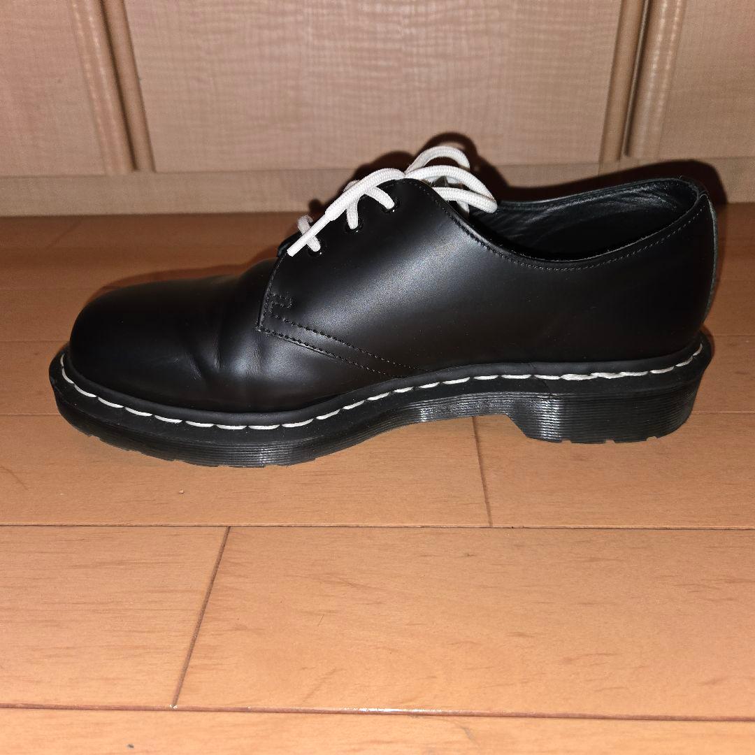 ドクターマーチン 3ホール 1461 ホワイトステッチ 8UKサイズ