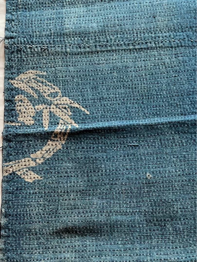 古布　木綿　藍染め　蚊絣　浅葱色　筒描き　刺し子