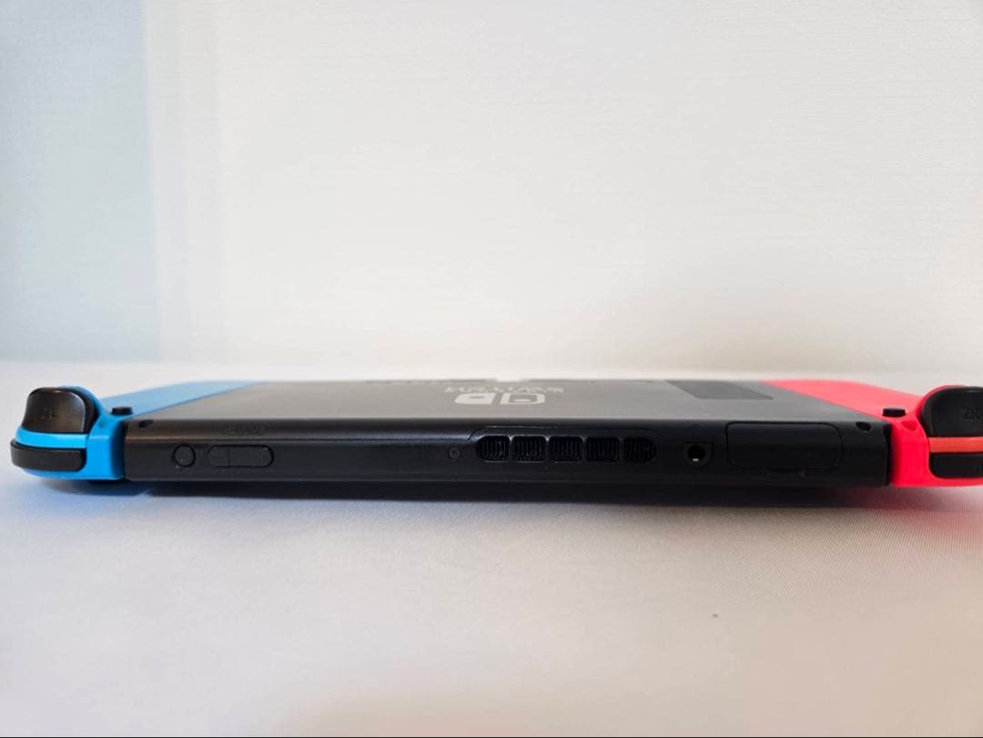 Nintendo Switch 初期型 本体(外箱・付属品付き)