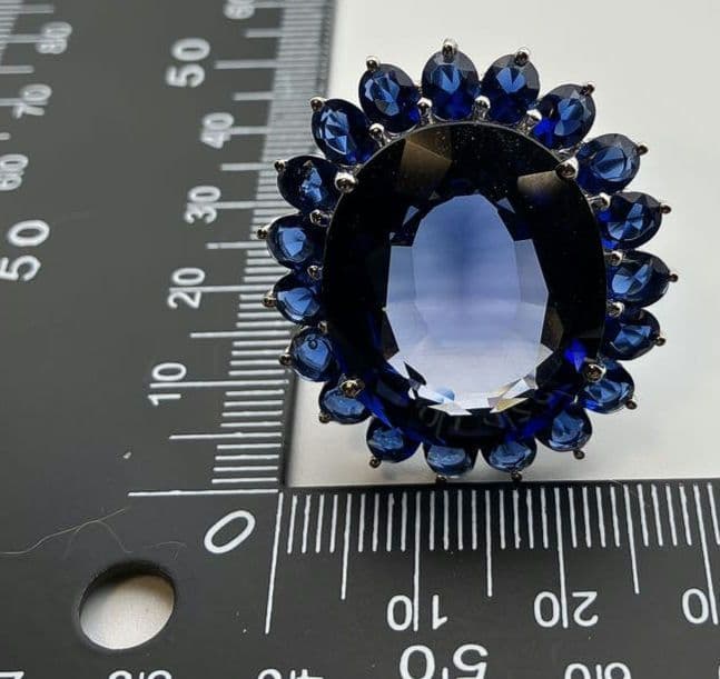 keikosamaタンザナイト（44.18 CtサファイアSV925 指輪