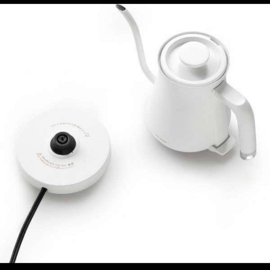 【未開封.フィルムあり】バルミューダ　ケトル