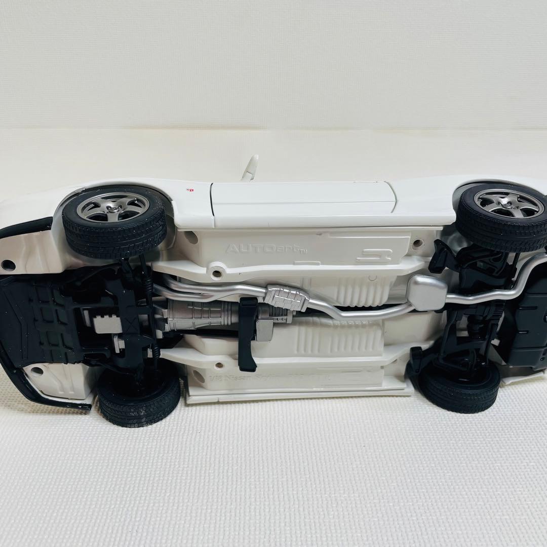 ミニカー AUTOart 1/18 NISSAN SKYLINE GT-R R32