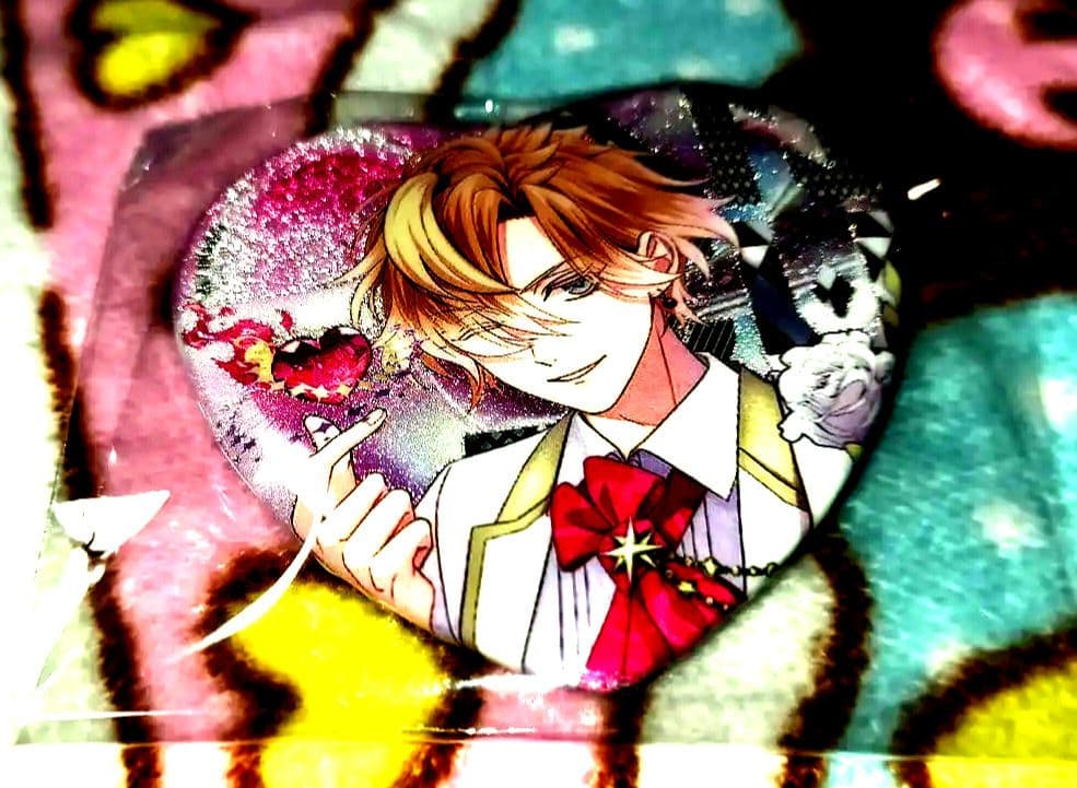 DIABOLIKLOVERS ハート缶バッジ 無神コウ - メルカリ