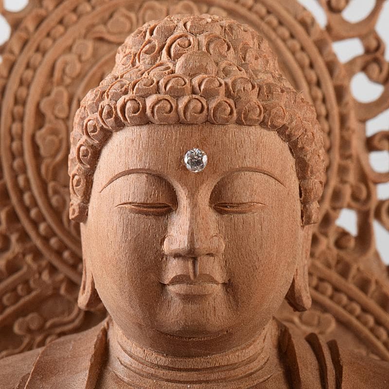 総白檀 天然ダイヤモンド白毫 阿弥陀如来像 美術目録・桐箱付 D R8425B