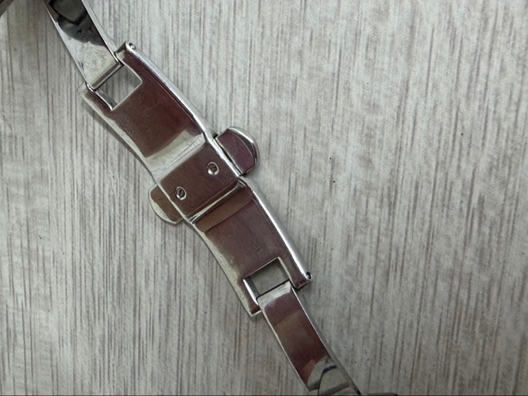 GUCCI 9000M 腕時計 動作未確認