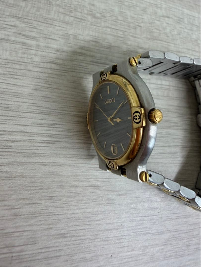 GUCCI 9000M 腕時計 動作未確認