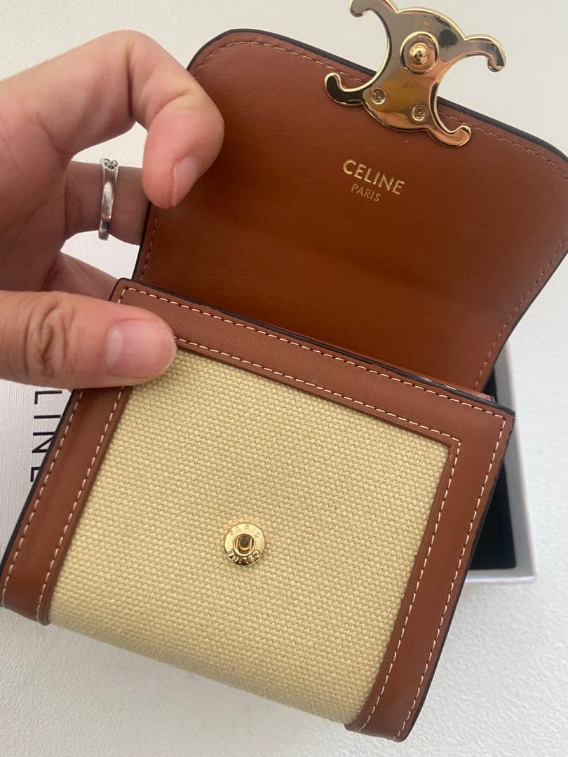 美品✨ CELINE ベージュ×ブラウン キャンバス×レザー 三つ折り財布