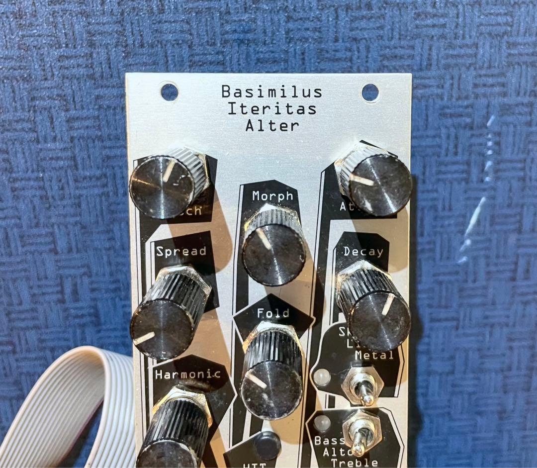 Basimilus Iteritas Alter ユーロラック モジュラーシンセ - WWW