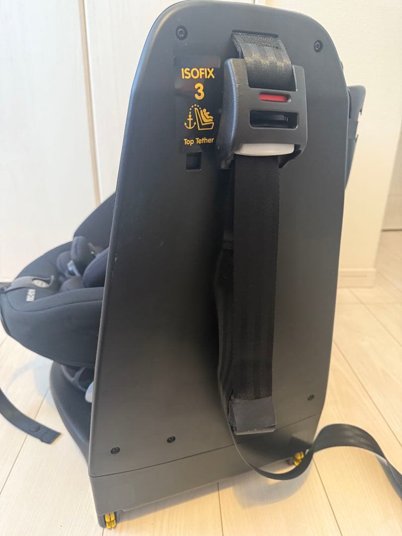 MAXI-COSI AxissFix Plus チャイルドシート ブラック