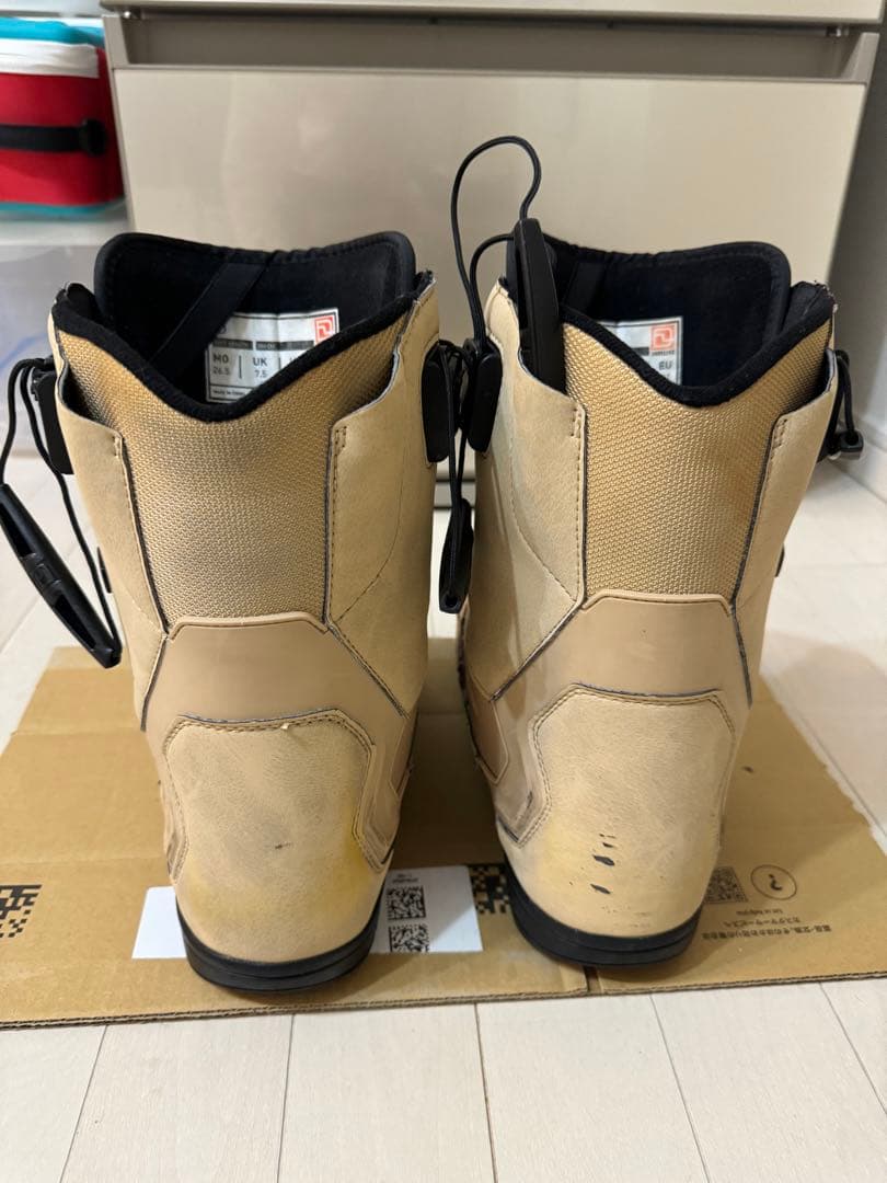 DEELUXE ID スノーボードブーツ ベージュ　26.5