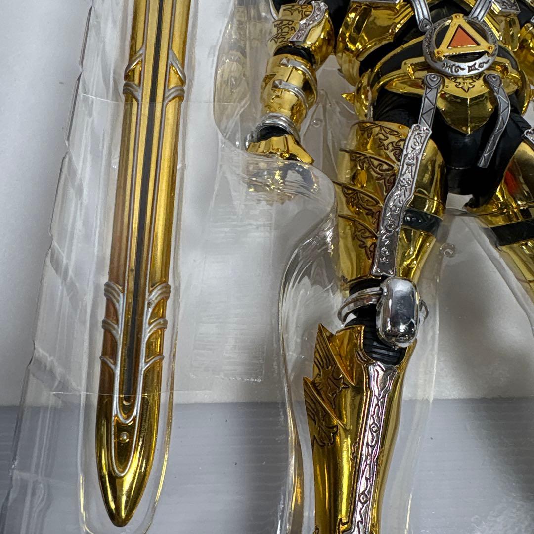 白*狗様 特価品　キラメキビト煌人　魔戒騎士ガロ　牙狼　12インチ　黄金騎士