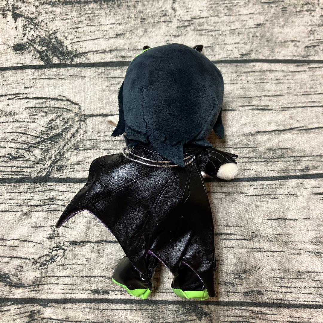 ツイステ マレウス ディズニーストア限定 着せ替え 寮長 ぬいぐるみ