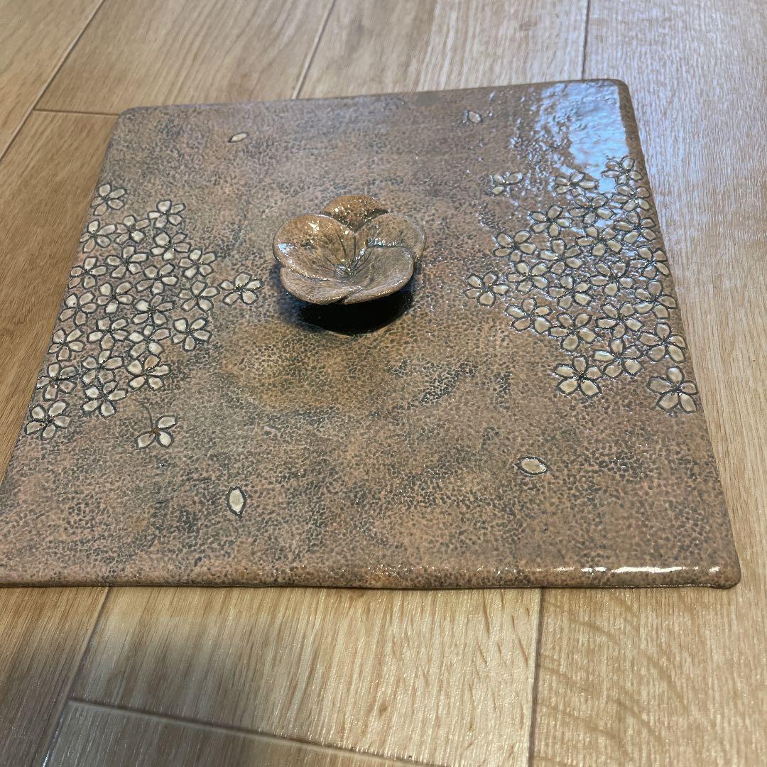 桜模様の陶器