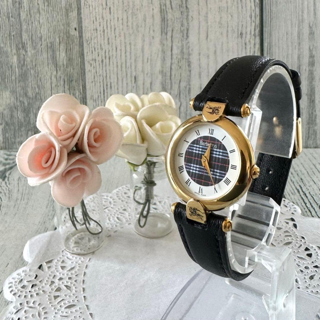 電池交換済】Burberrys 腕時計 ラウンド チェック柄 バーバリー