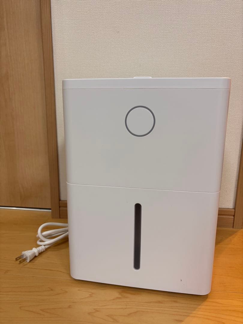 最終値下　11r19 YAMAZEN 除湿機 YDC-J03(W) 2025年製 除湿機 コンプレッサー式 3.8L/日 除湿目安10畳 YDC-J03 山善 | 山善