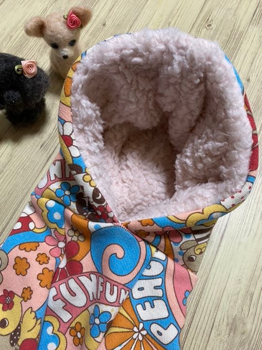 犬服 ラグランフード付き(M) ꒡̈⃝Lily꒡̈⃝ハンドメイド