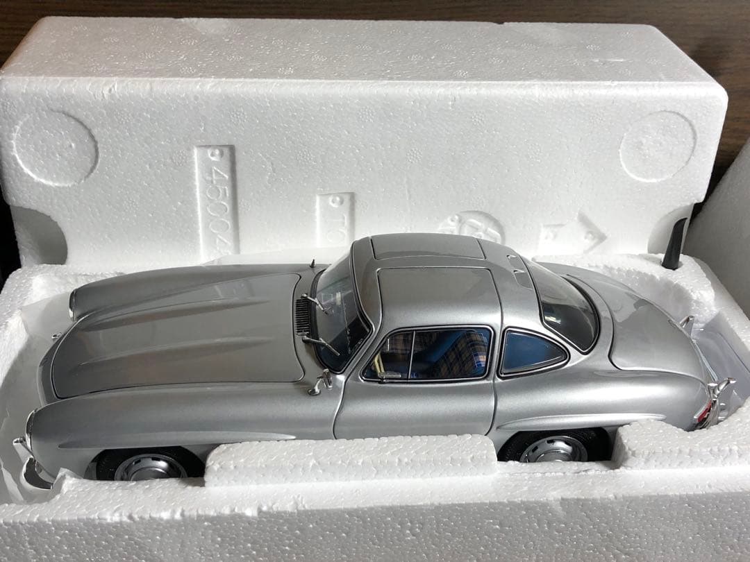 最終値下げ Schuco 1/18 メルセデス ベンツ 300SL Coupe