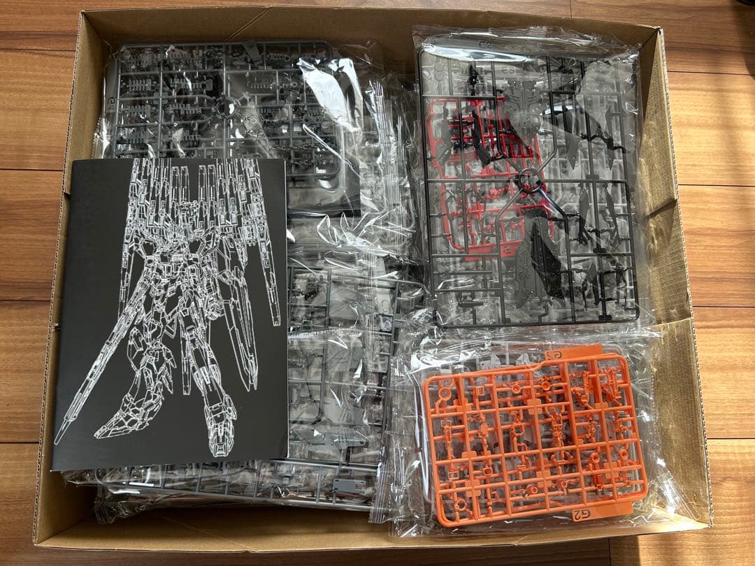 海外プラモ 1/100 CMM-V νガンダム ダブルファンネル付き - メルカリ