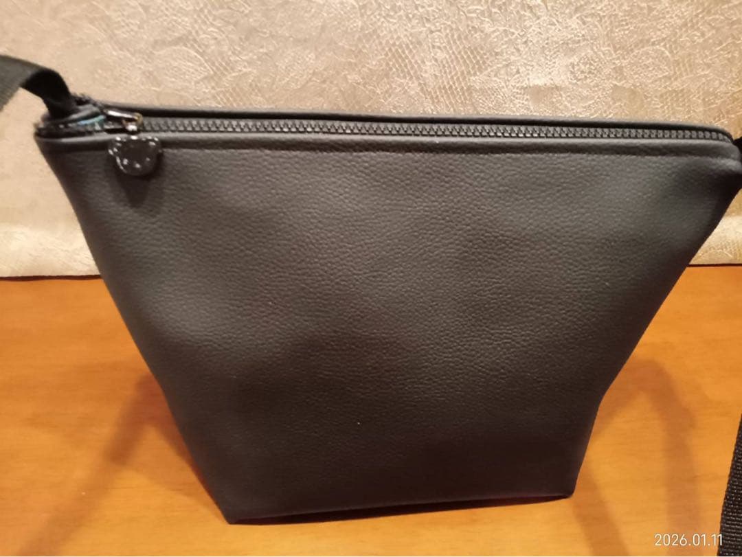 【美品】ファミリアfamiliar　ショルダーバッグ　☆レア商品⭐︎