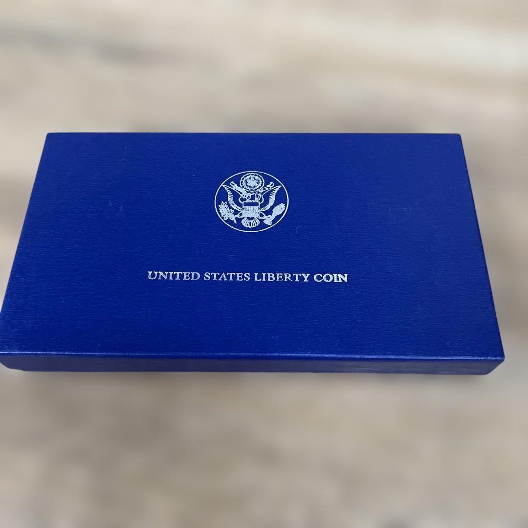 ア*ク様 42 自由の女神　アメリカ　100周年記念リバティ1986年 銀