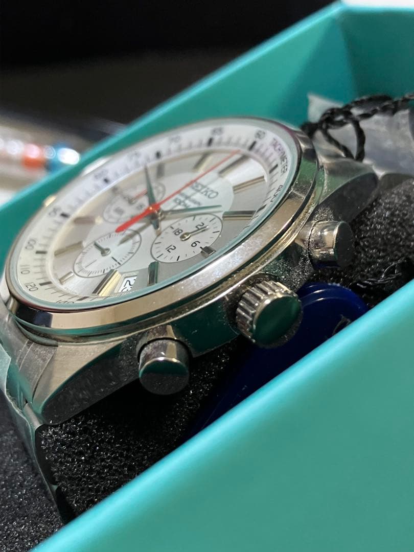 SEIKO セイコー　腕時計　SSB035P1 新品未使用　電池式　アナログ