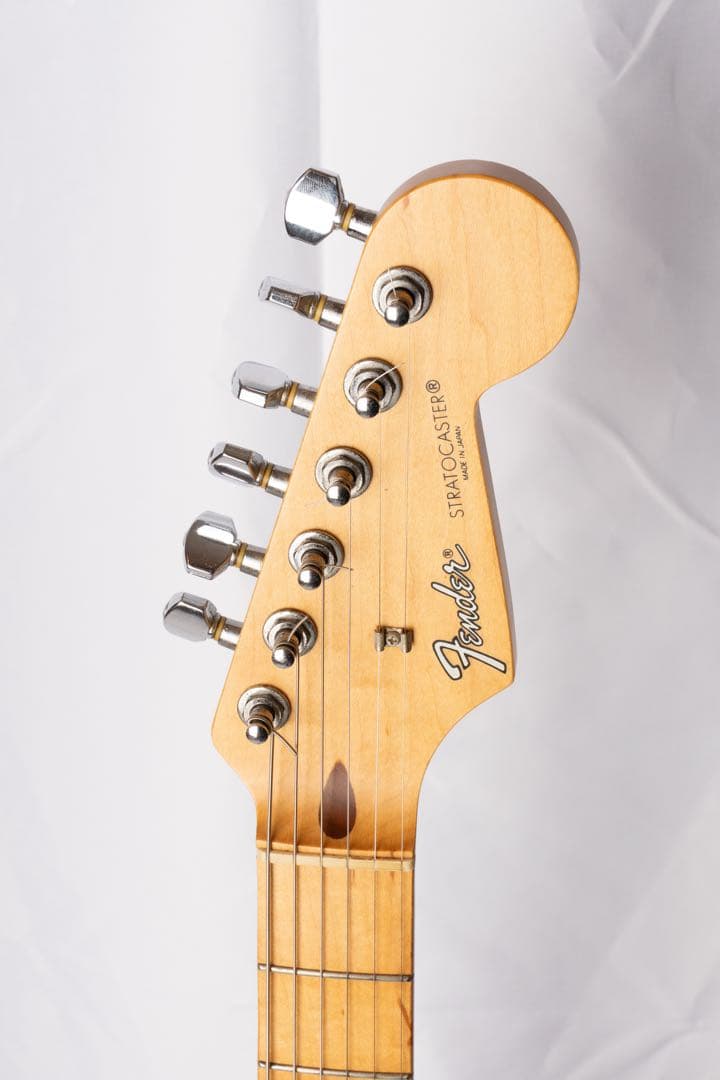 Fender Japan Stratocaster エレキギター 黒