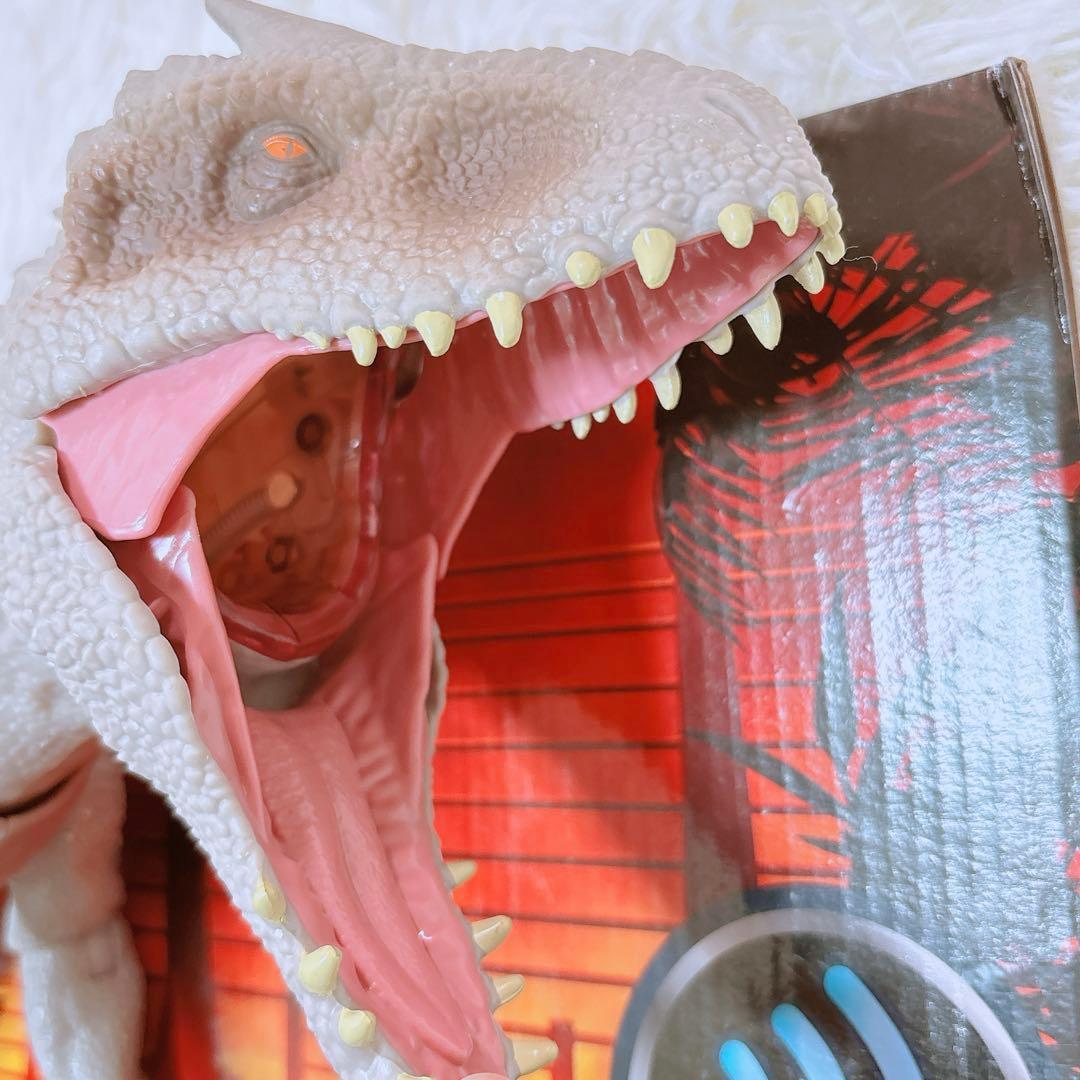 ジュラシックワールド　スーパーアクション　インドミナス・レックス　匿名配送