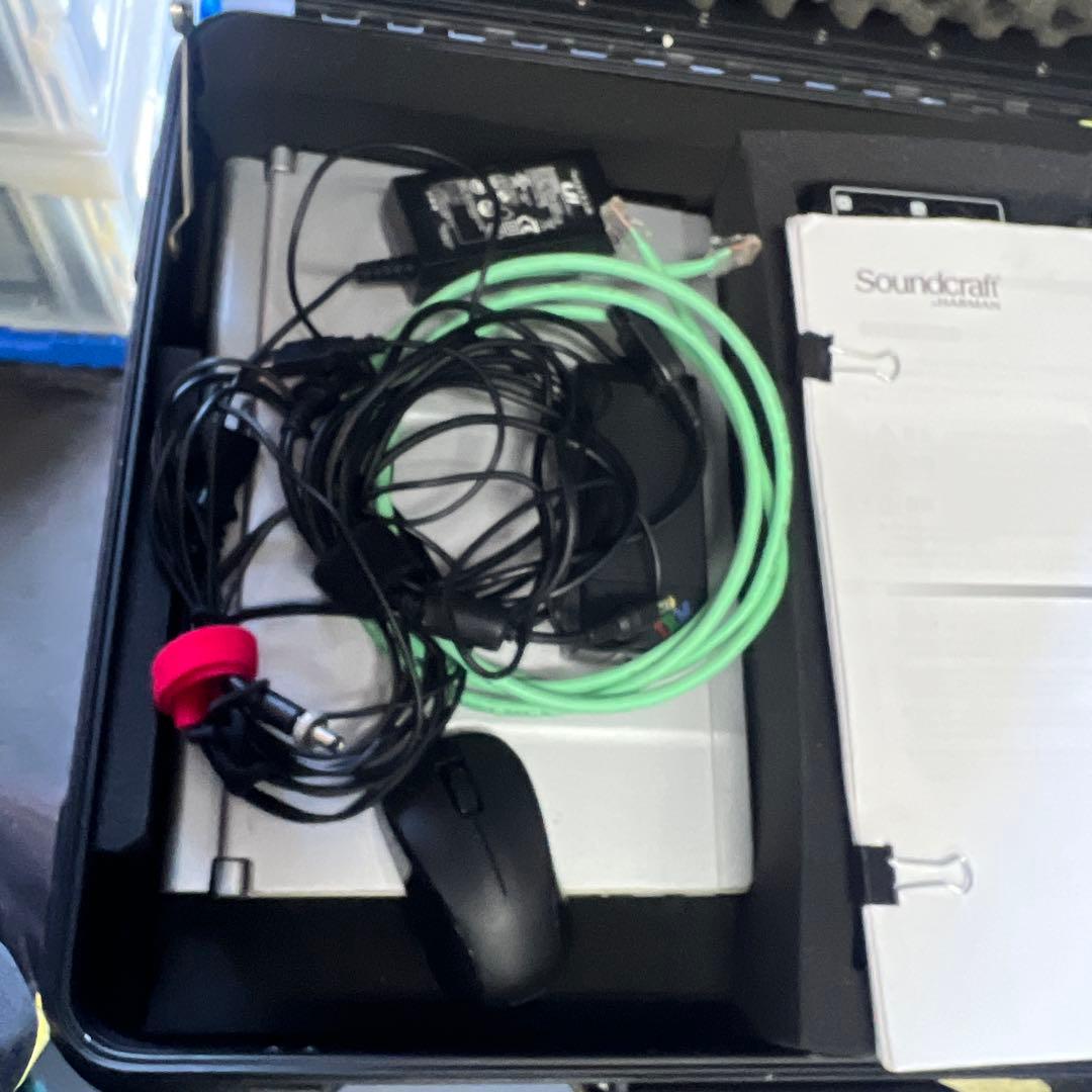 Soundcraft Ui12 デジタルミキサー オマケ多数ケースPC