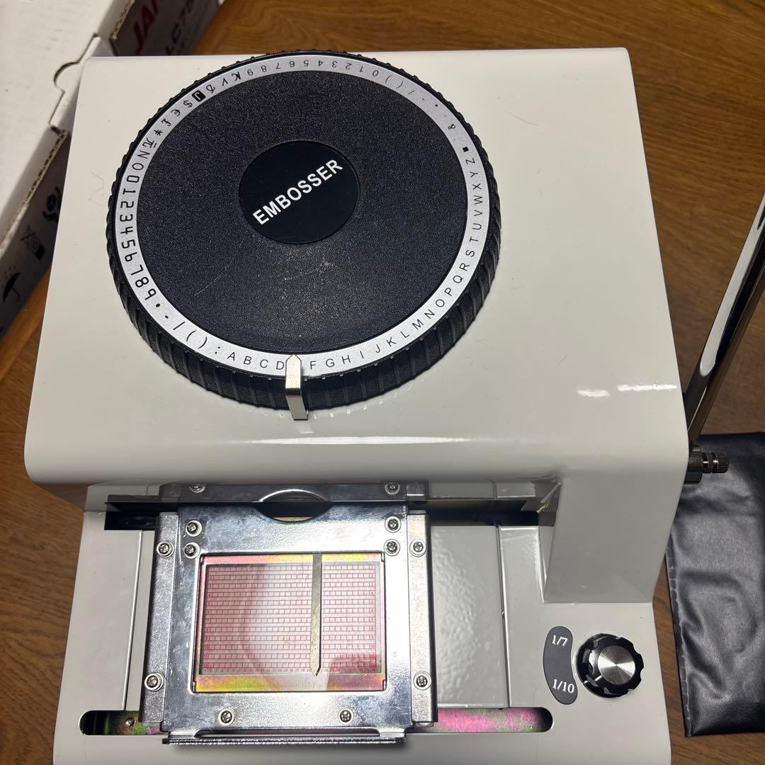 ドッグタグ クレジットカード 刻印機