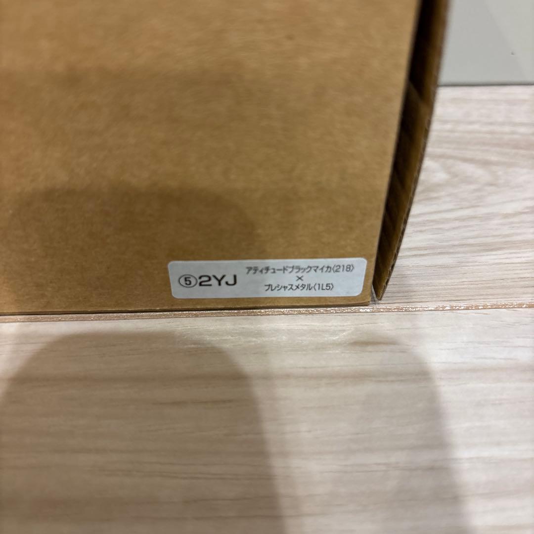 [非売品]トヨタ 新型bz4X ミニカーブラックマイカ✖︎プレシャスメタル