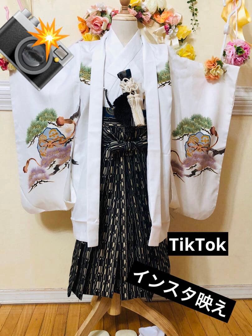 七五三　男の子‼️着物・羽織・袴⭐︎完全フルセット⭐︎鷹金彩煌びやか極めてる銘品