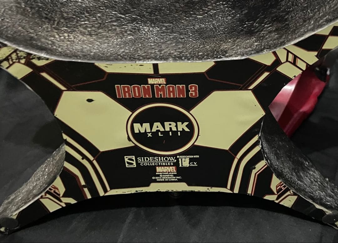 アイアンマン マーク42 サイドショウ 1/1 ライフサイズバスト - メルカリ