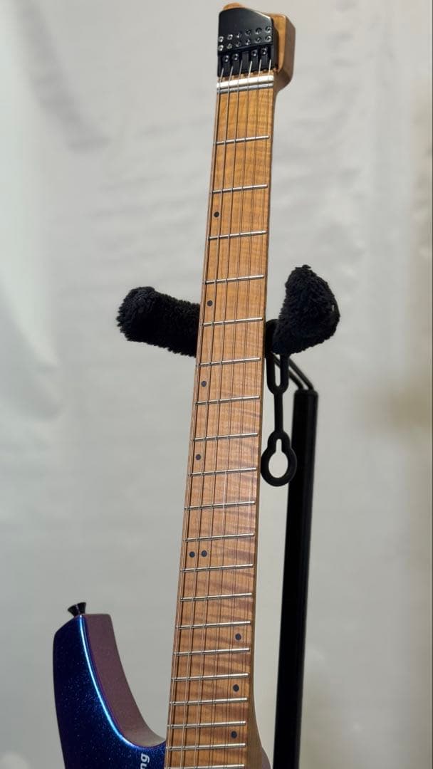 ネック必見】ヘッドレスギター・マジョーラカラー・ファンフレット24F