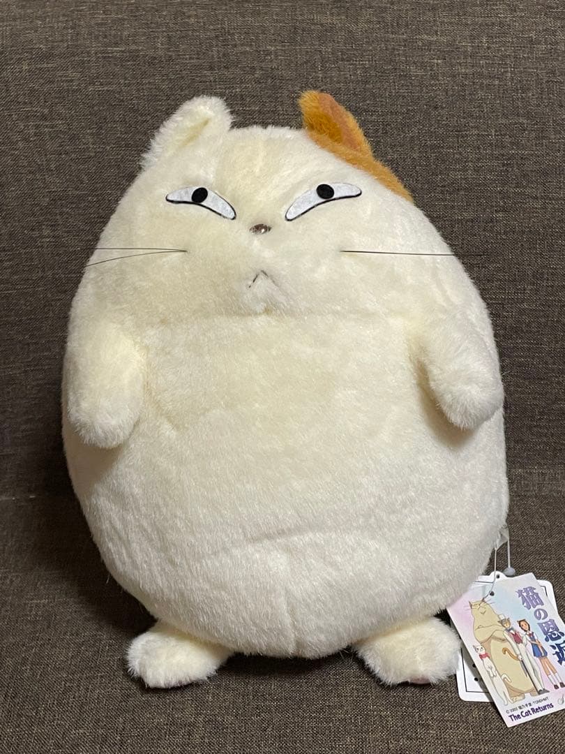 タグ付き 猫の恩返し ムタ ぬいぐるみ（M） - メルカリ