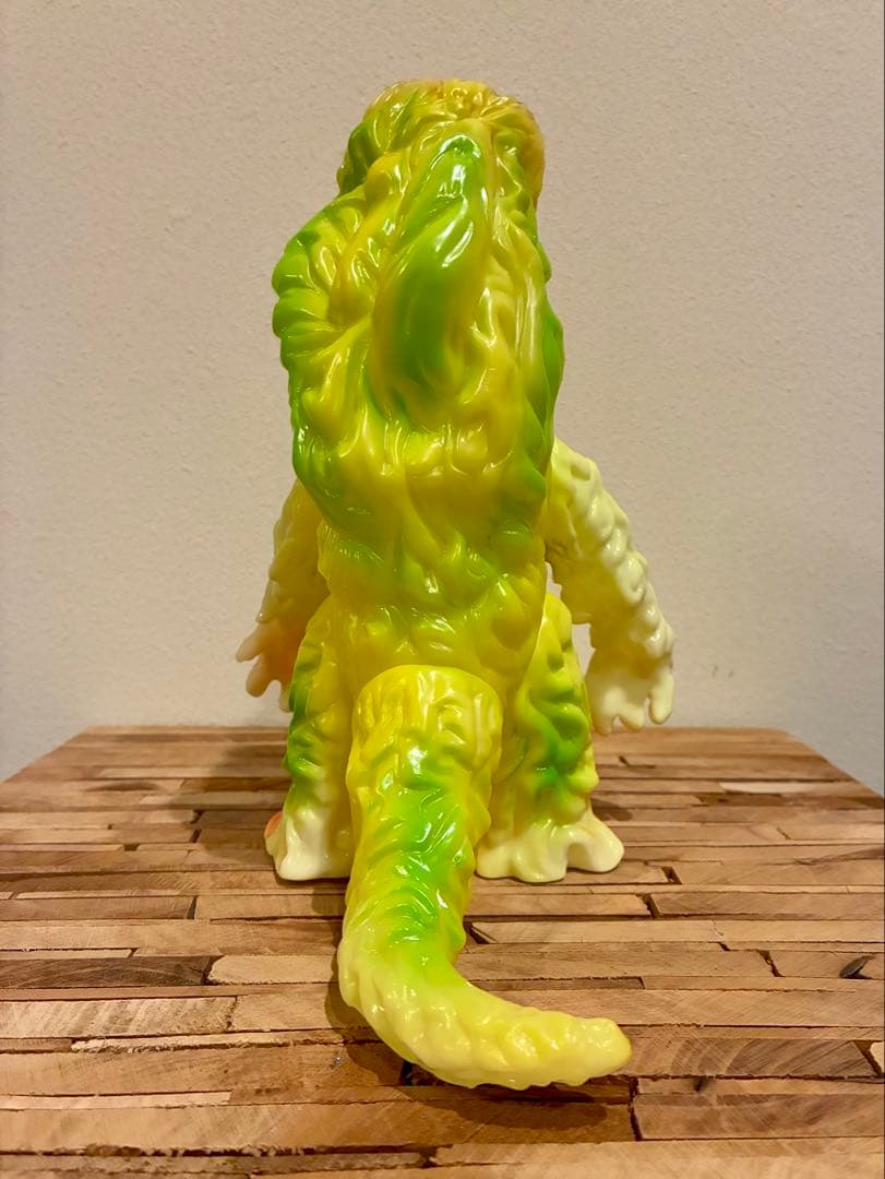 チ*ャ様 蓄光　ブルマァク ヘドラ スタンダードサイズ フィギュア ソフビ