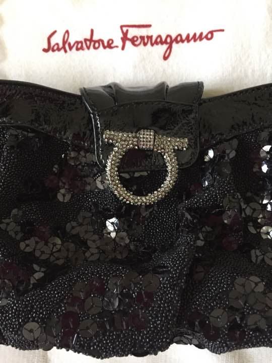 フェラガモ パーティーバッグ